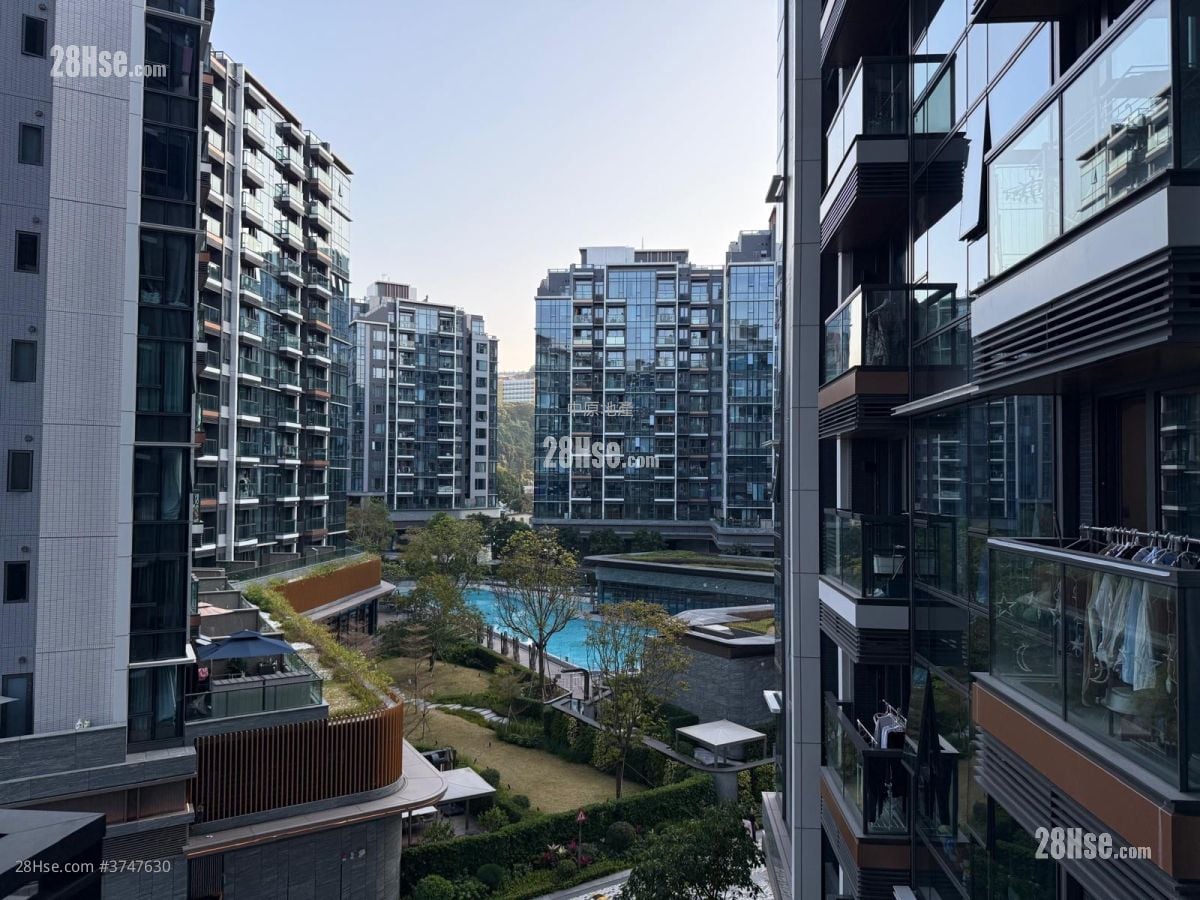 Silicon Hill Sell 1 Bedroom , 1 Bathroom 382 ft²