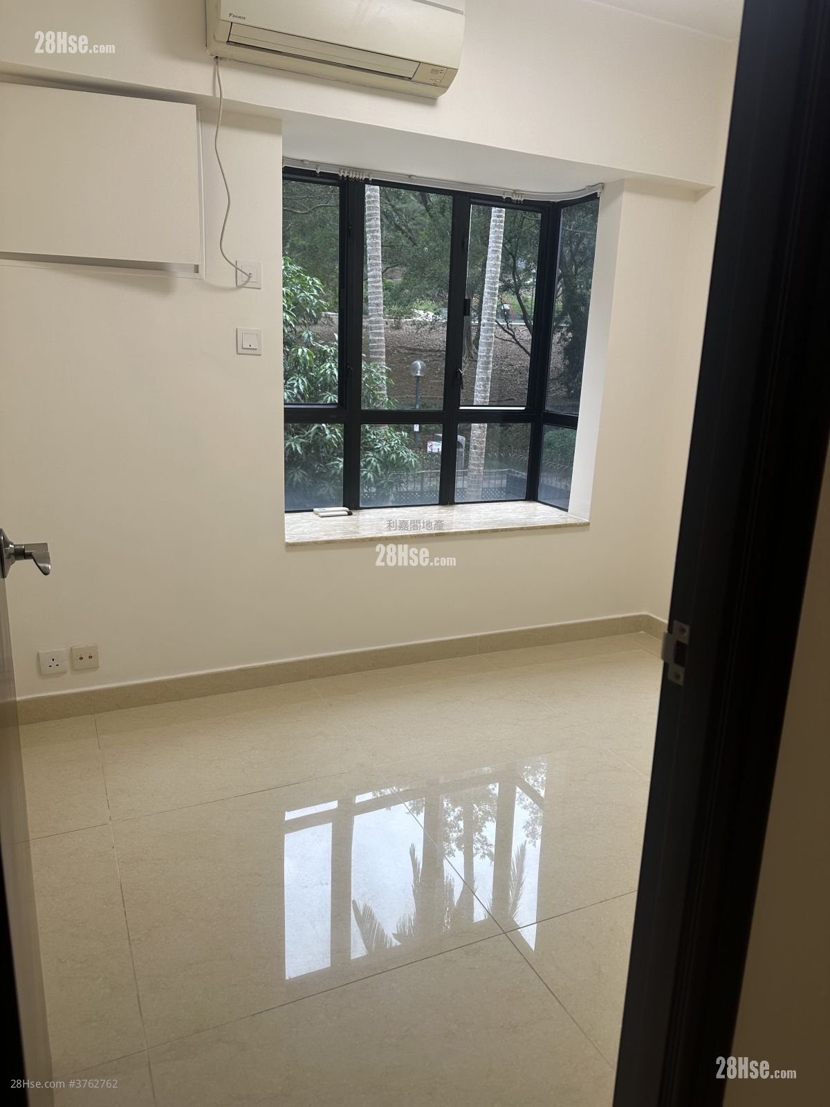 Savanna Garden Sell 3 Bedrooms , 2 Bathrooms 959 ft²