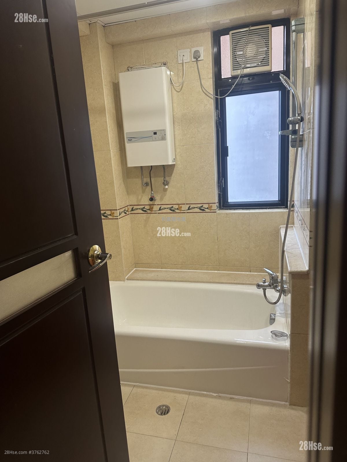 Savanna Garden Sell 3 Bedrooms , 2 Bathrooms 959 ft²