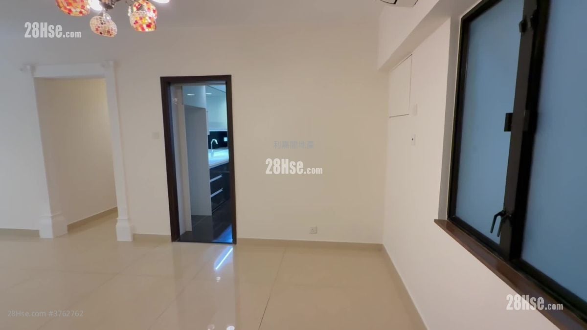 Savanna Garden Sell 3 Bedrooms , 2 Bathrooms 959 ft²