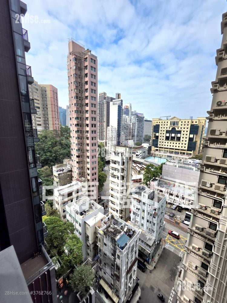 The Warren Sell 2 Bedrooms , 1 Bathroom 612 ft²