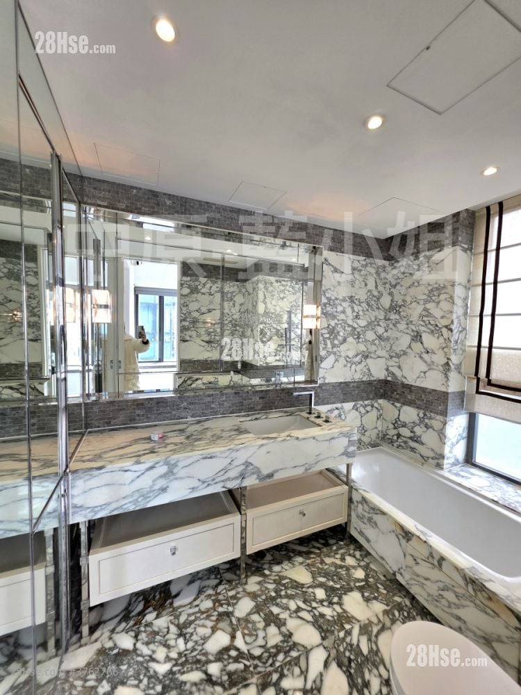 The Warren Sell 2 Bedrooms , 1 Bathroom 612 ft²