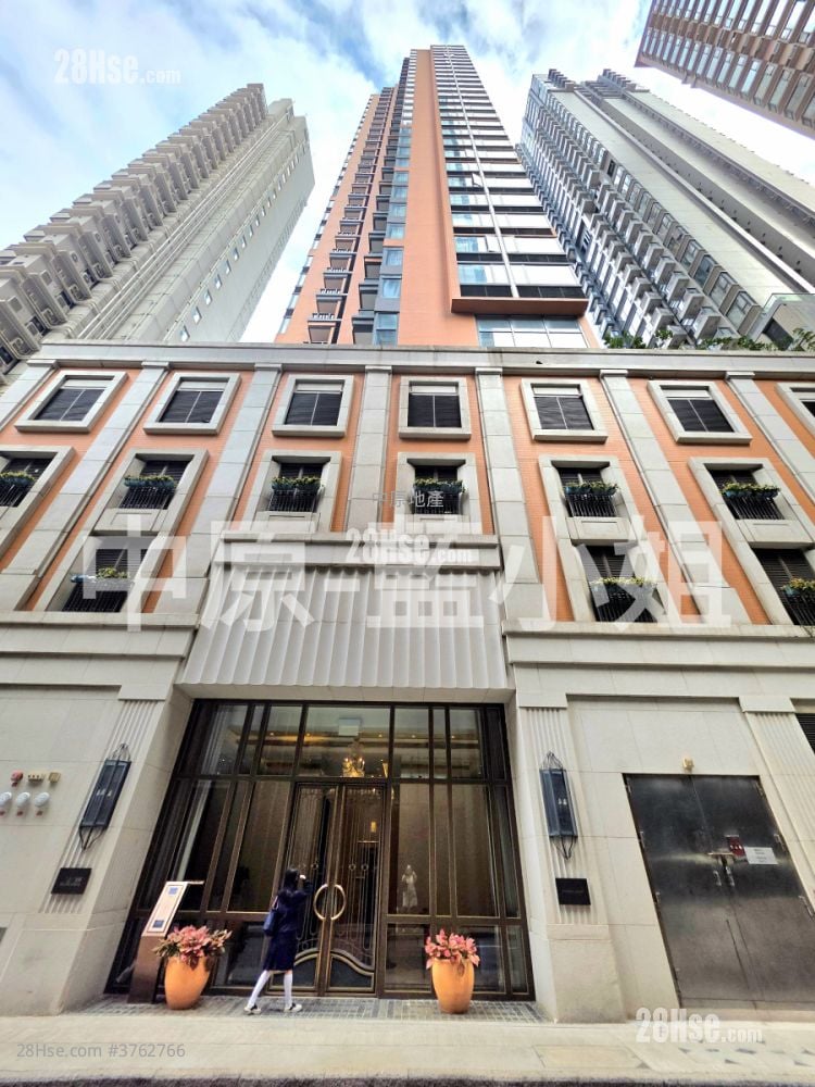 The Warren Sell 2 Bedrooms , 1 Bathroom 612 ft²