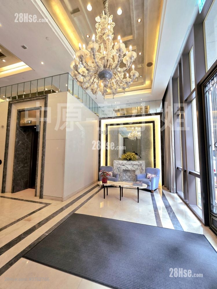 The Warren Sell 2 Bedrooms , 1 Bathroom 612 ft²