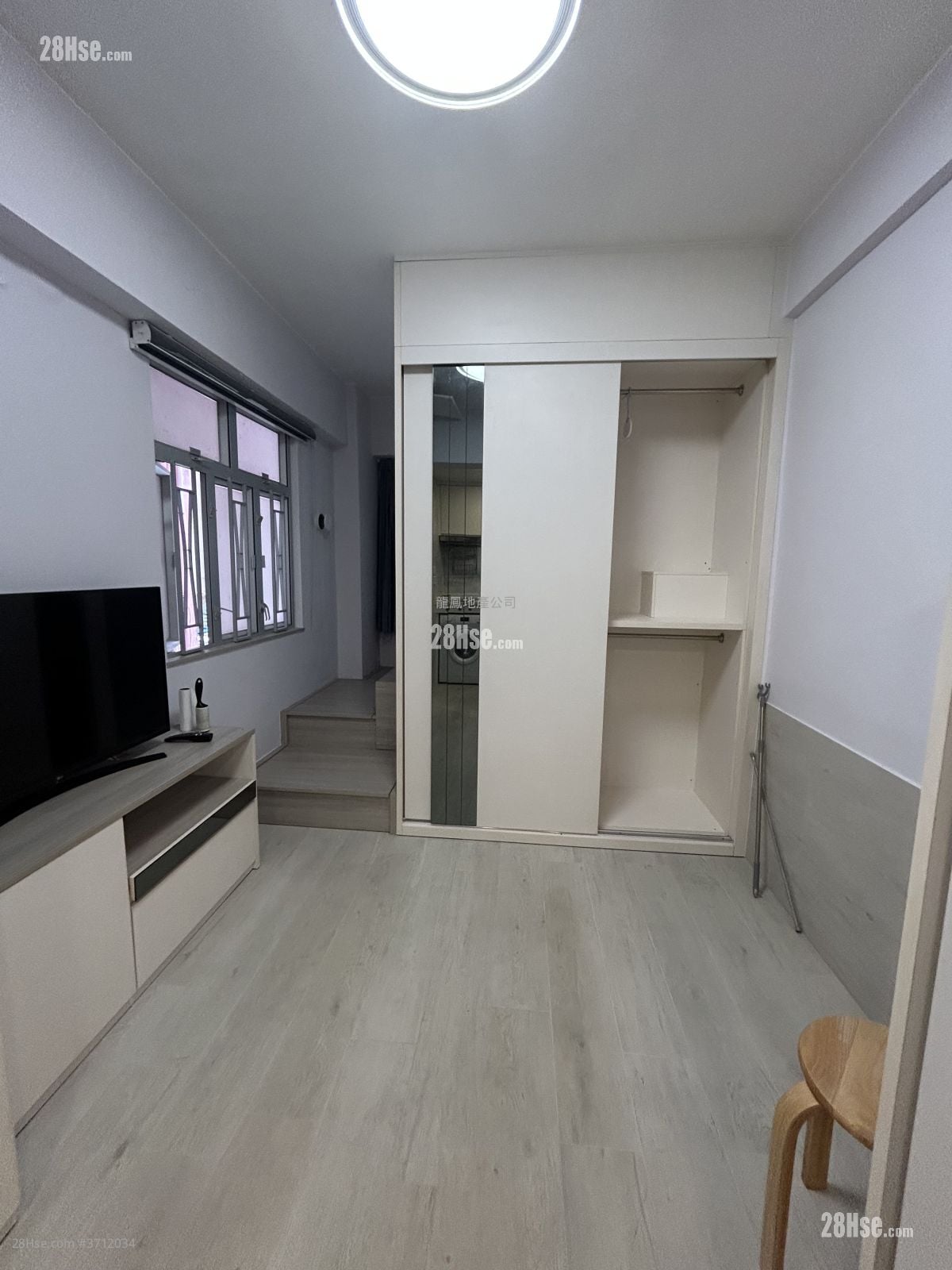 长兴大厦 售盘 1 房 , 1 浴室 210 平方尺