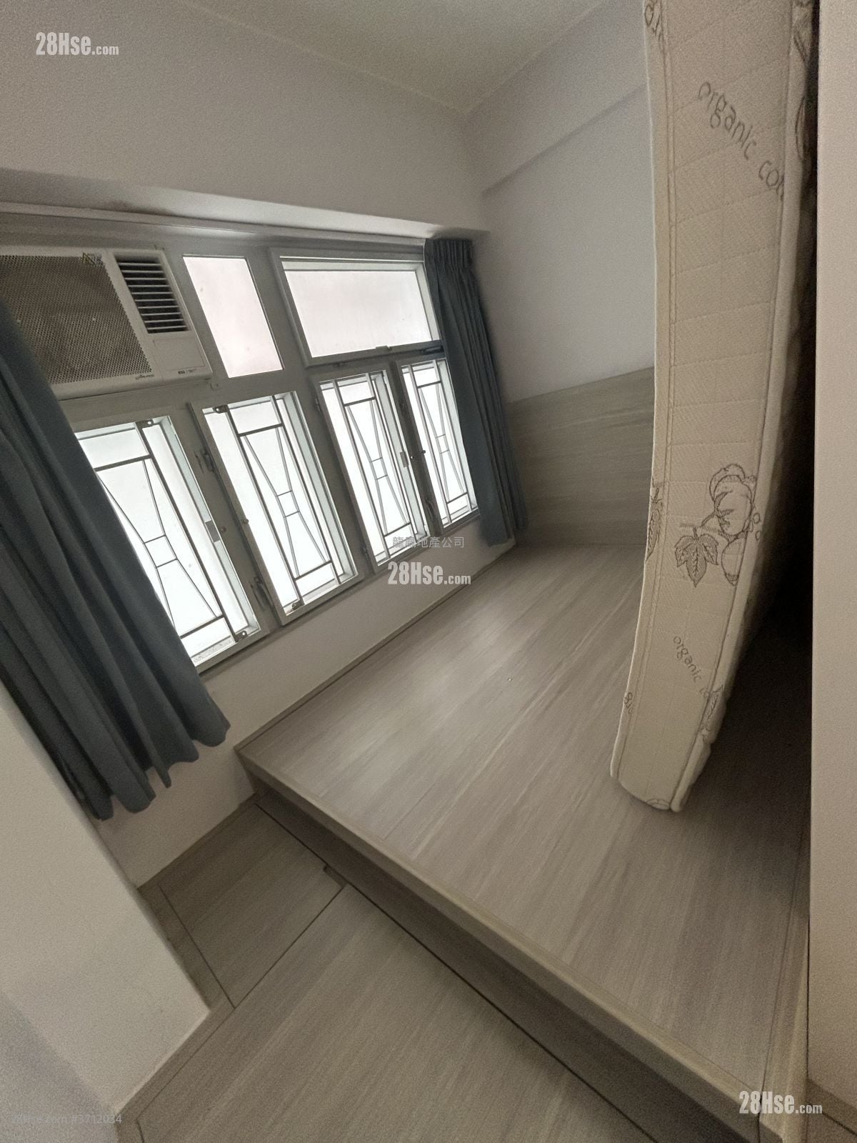 长兴大厦 售盘 1 房 , 1 浴室 210 平方尺