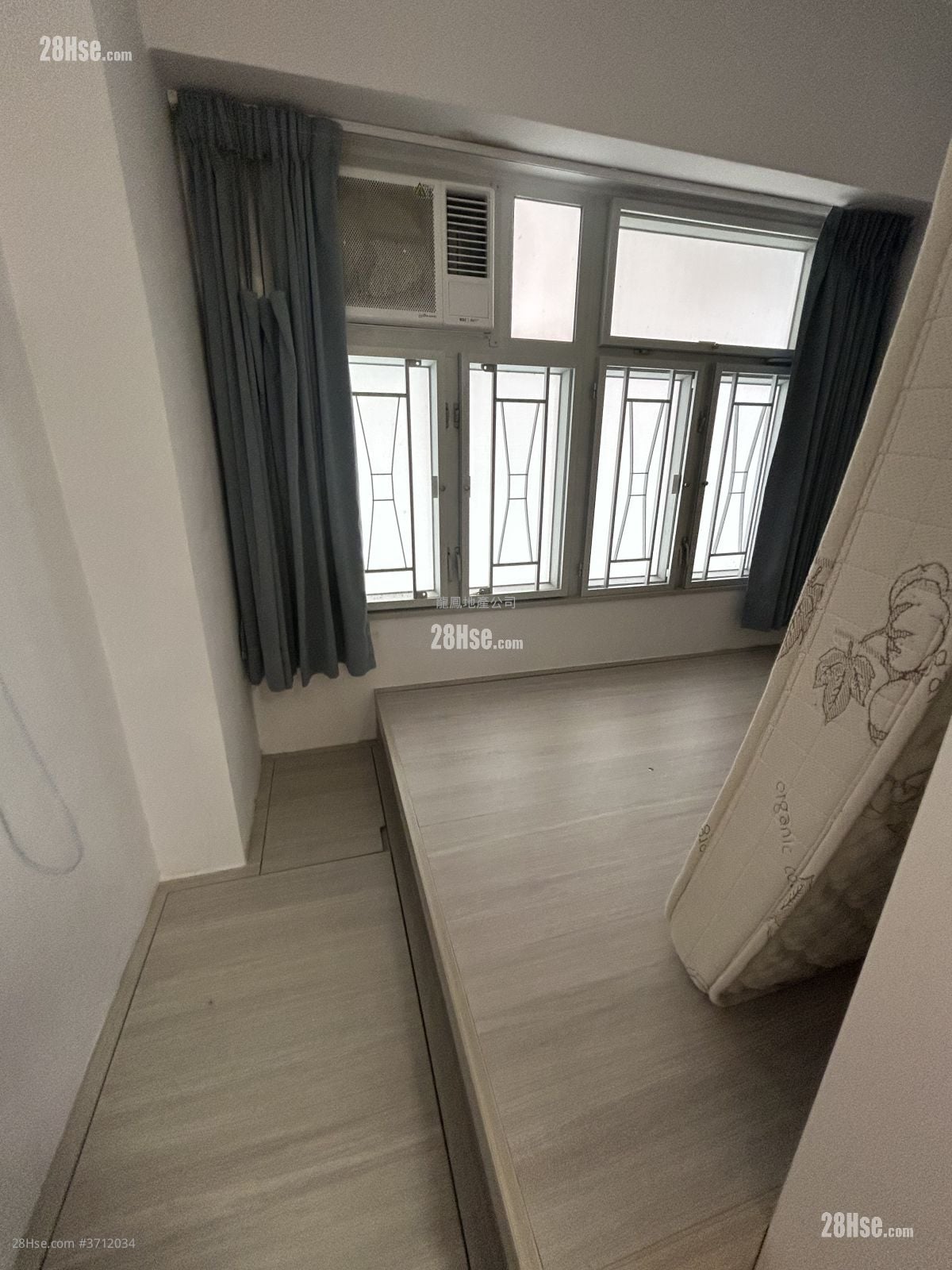 长兴大厦 售盘 1 房 , 1 浴室 210 平方尺