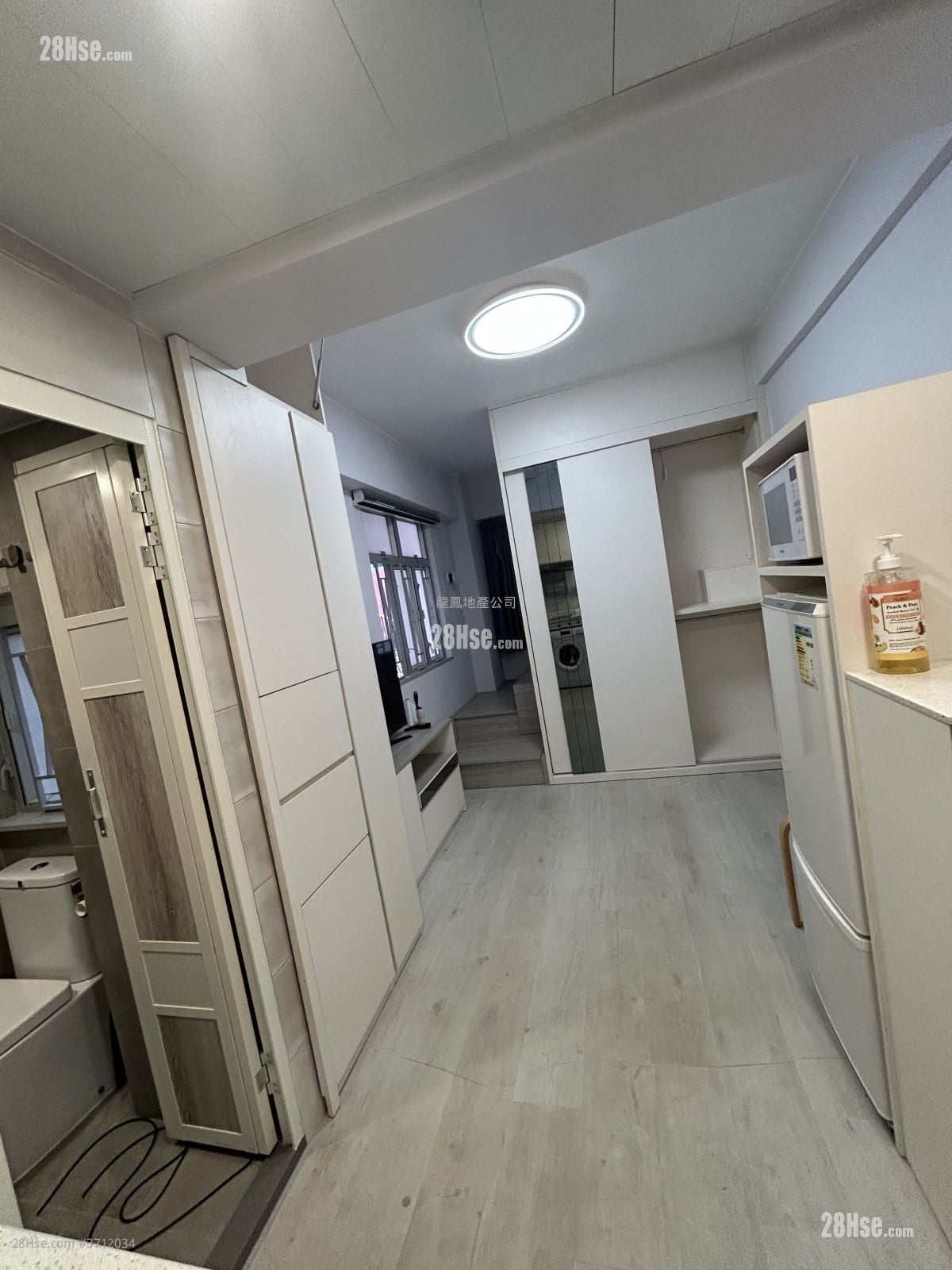 长兴大厦 售盘 1 房 , 1 浴室 210 平方尺