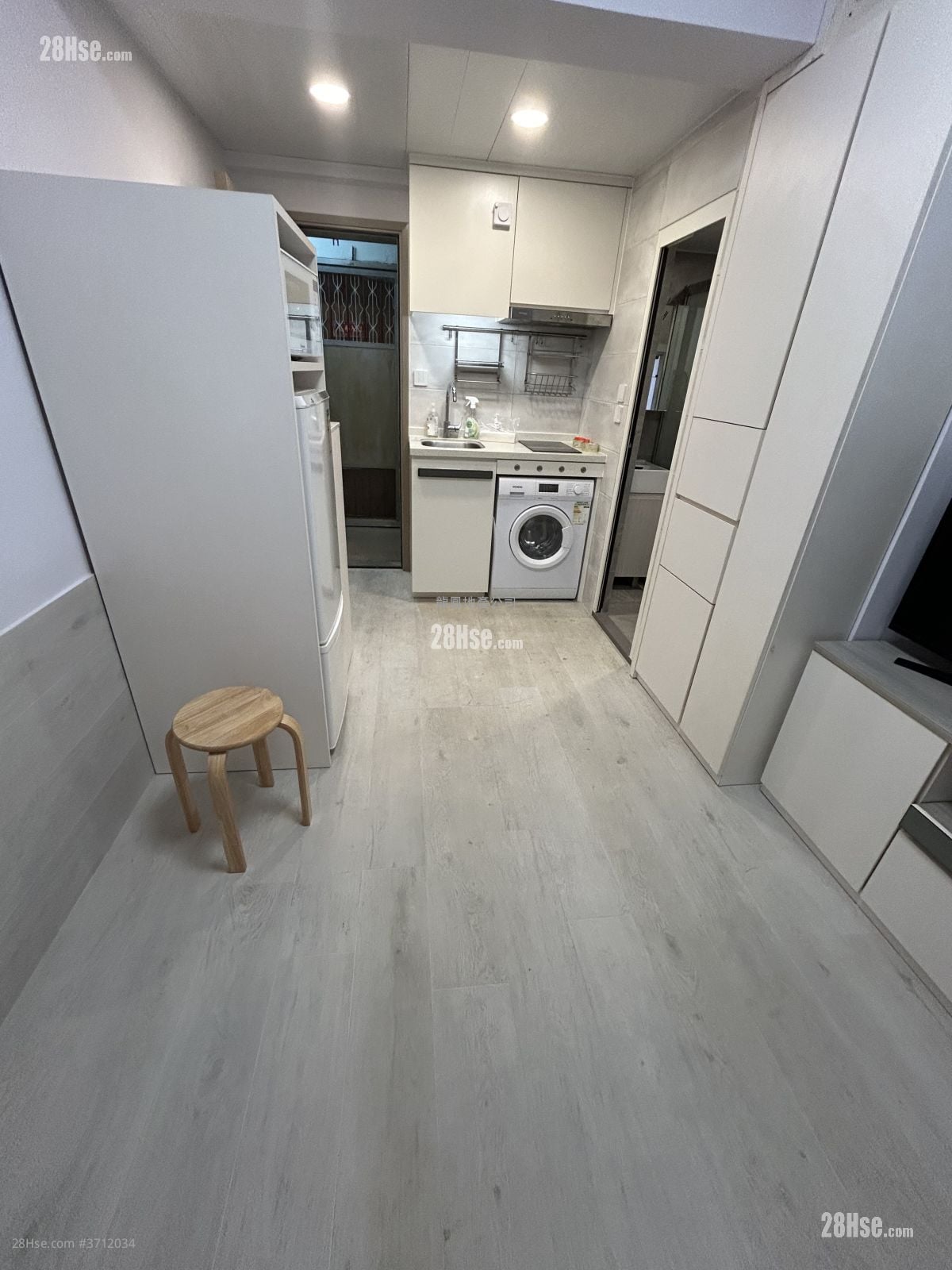 长兴大厦 售盘 1 房 , 1 浴室 210 平方尺