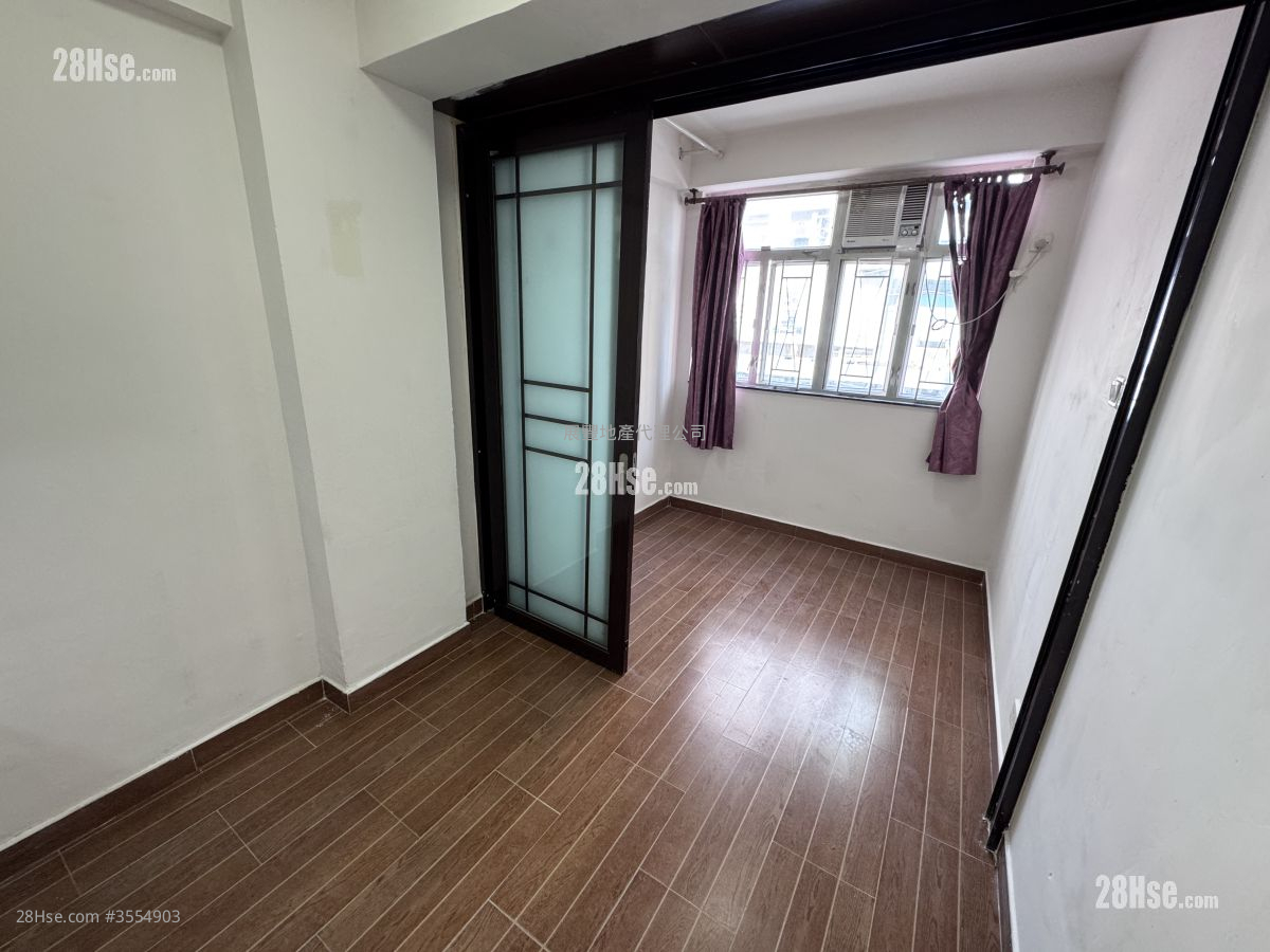 金華大廈 租盤 1 房 , 1 浴室 170 平方呎