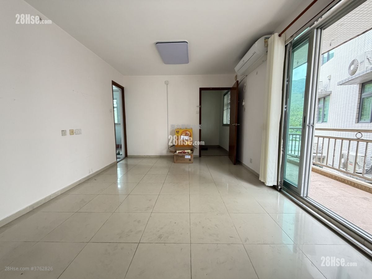 Village Sell 3 Bedrooms , 2 Bathrooms 700 ft²