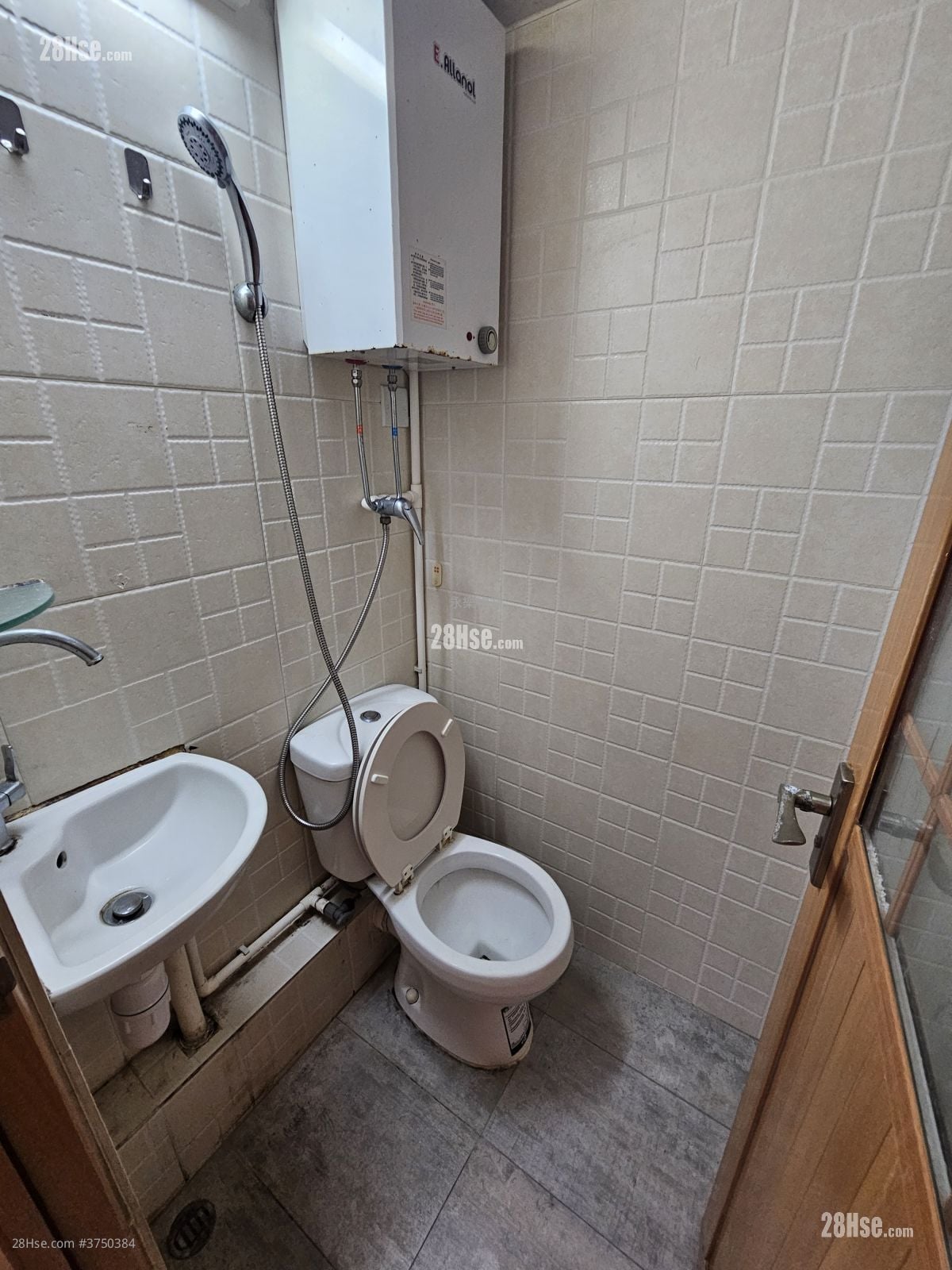 Old Mansion Rental 100 ft²