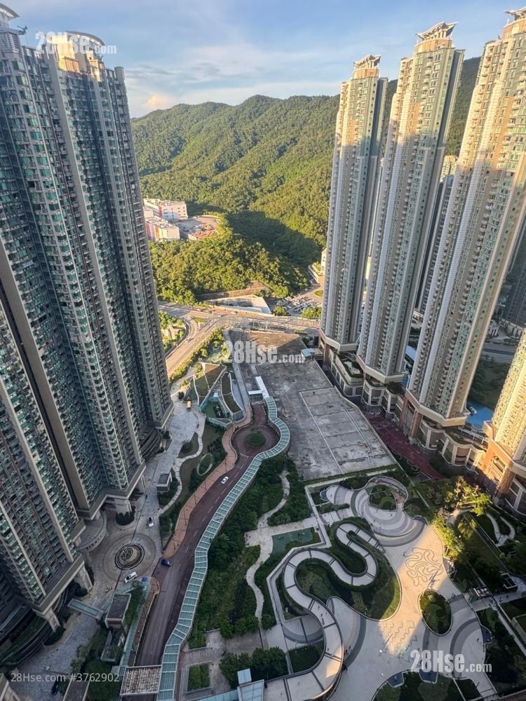 Villa Garda Iii Sell 2 Bedrooms , 1 Bathroom 572 ft²