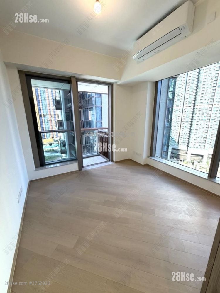 Villa Garda Iii Sell 1 Bathroom 283 ft²