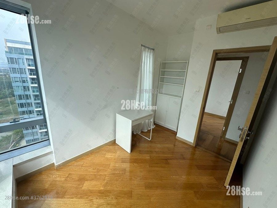 峻峦 售盘 3 房 605 平方尺