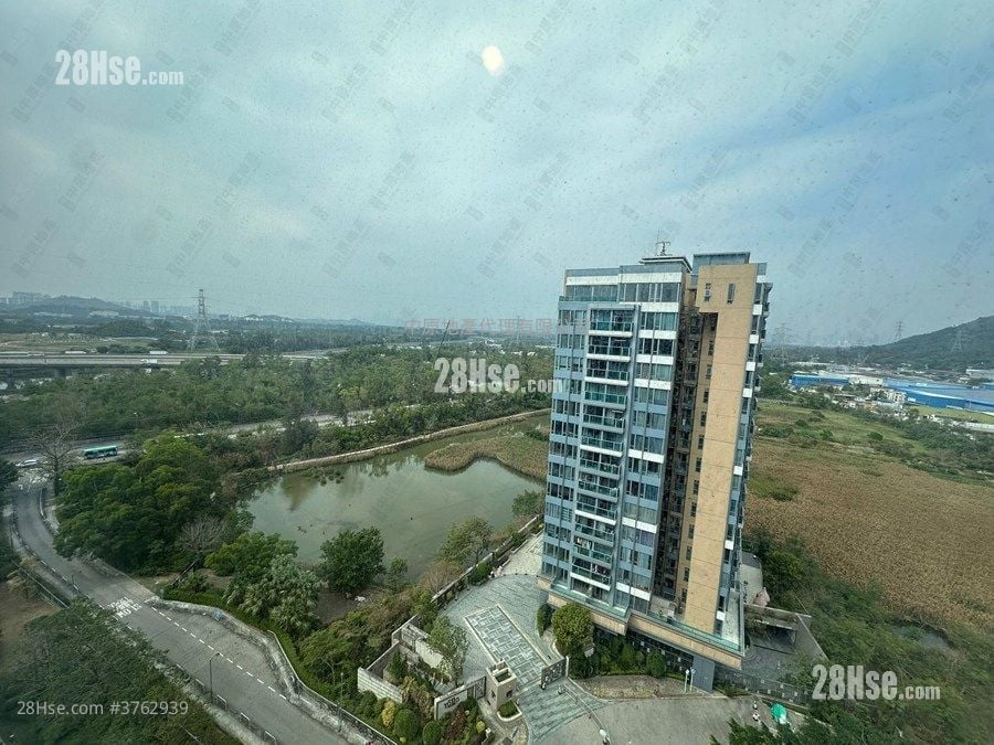 峻峦 售盘 3 房 605 平方尺