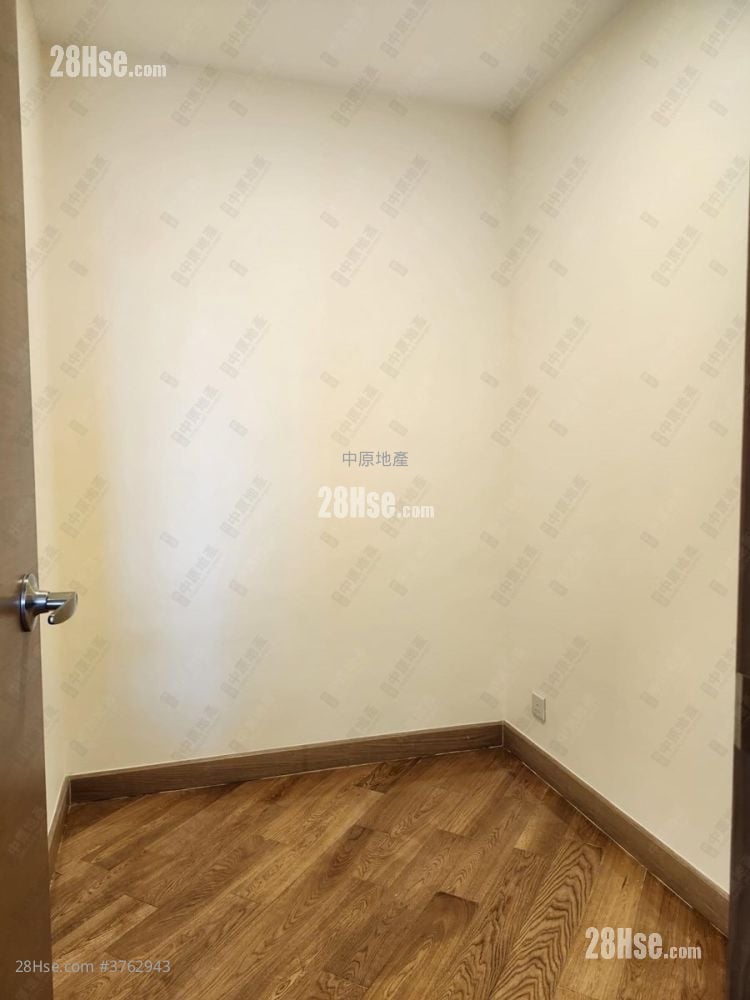 Yoho Midtown 售盘 3 房 898 平方尺