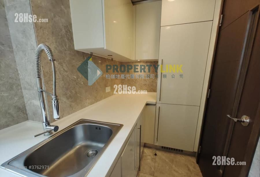 盈峰一号 售盘 1 房 , 1 浴室 530 平方尺