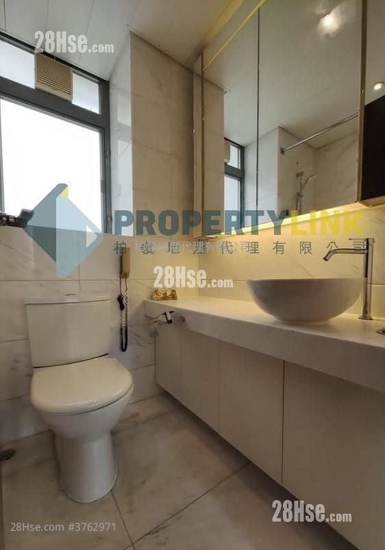 盈峰一号 售盘 1 房 , 1 浴室 530 平方尺