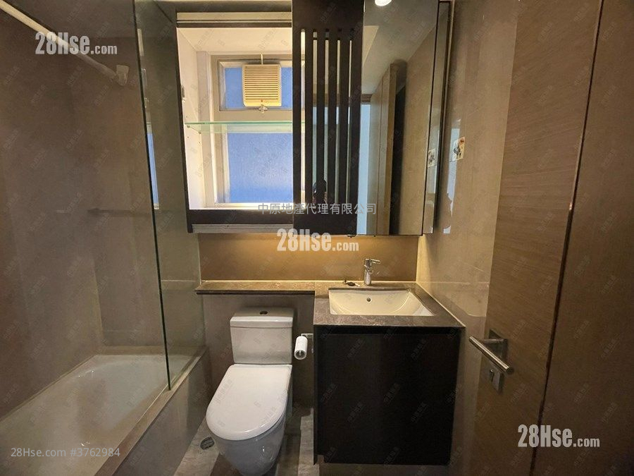 The Reach Sell 3 Bedrooms 659 ft²