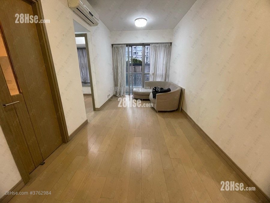 The Reach Sell 3 Bedrooms 659 ft²