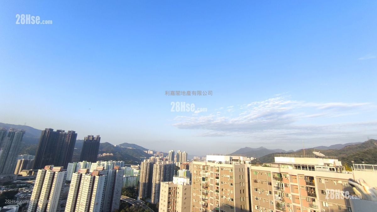 世界花園 售盤 4 房 , 2 浴室 1,800 平方呎