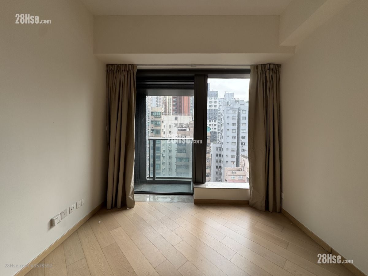 Novum West Rental Studio , 1 Bathroom 230 ft²