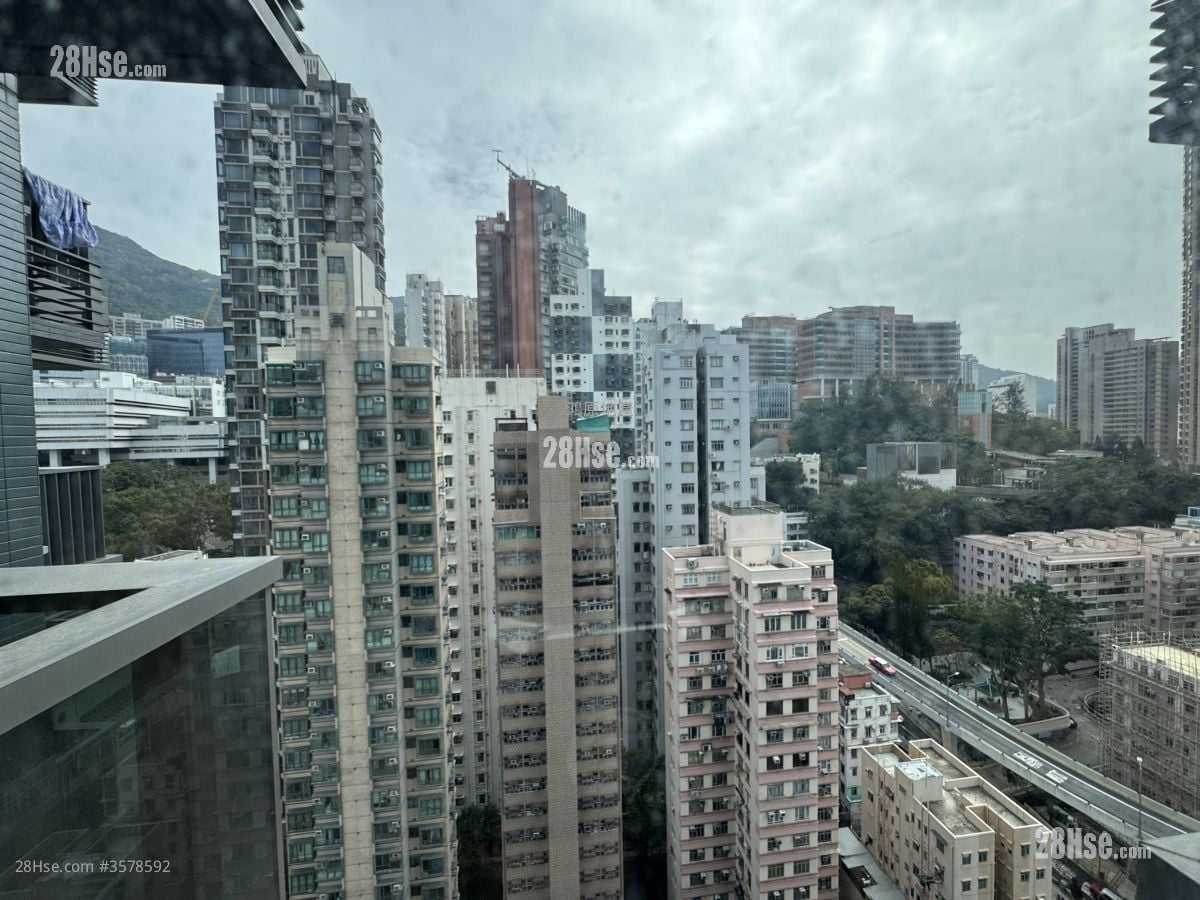 Novum West Rental Studio , 1 Bathroom 230 ft²