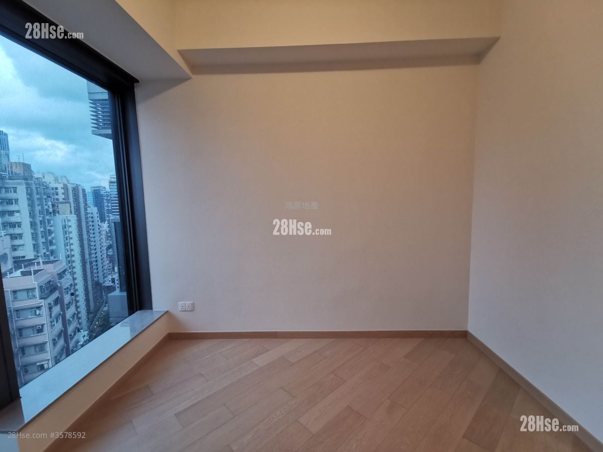 Novum West Rental Studio , 1 Bathroom 230 ft²