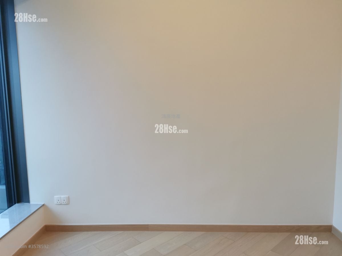 Novum West Rental Studio , 1 Bathroom 230 ft²