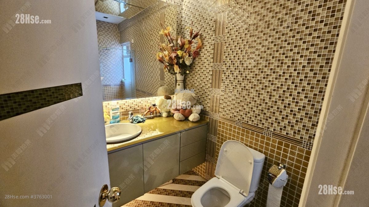 青丽湾别墅 售盘 4 房 , 3 浴室 1,371 平方尺