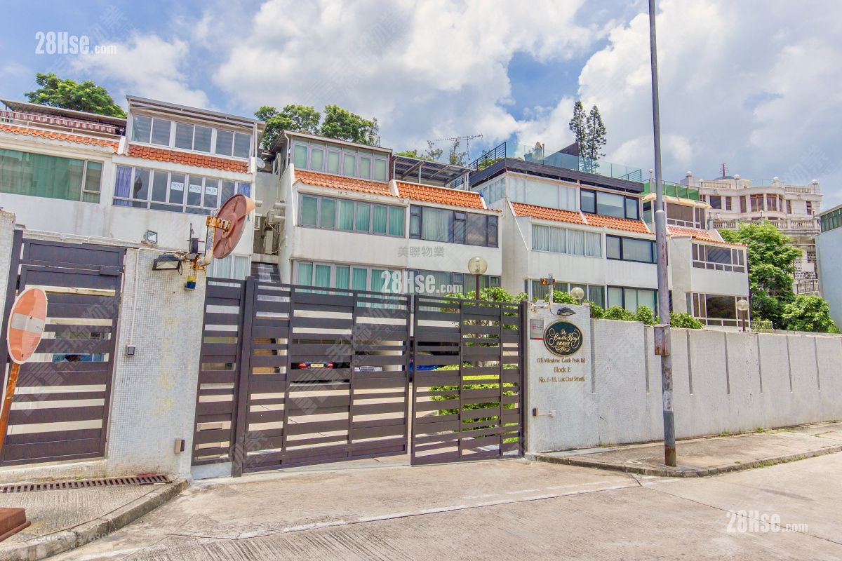 The Castle Bay Sell 4 Bedrooms , 3 Bathrooms 1,371 ft²