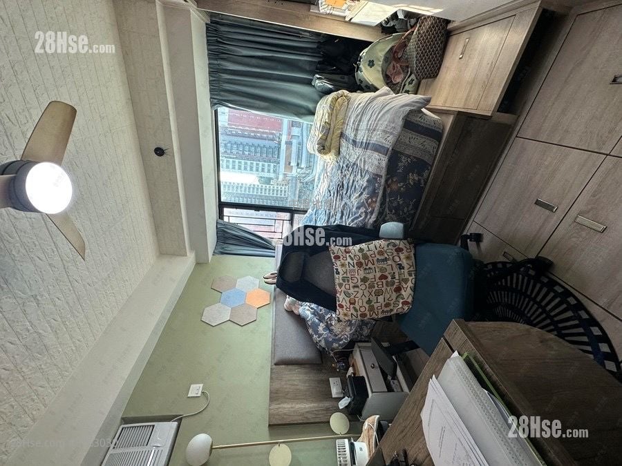 御豪山庄 售盘 3 房 656 平方尺