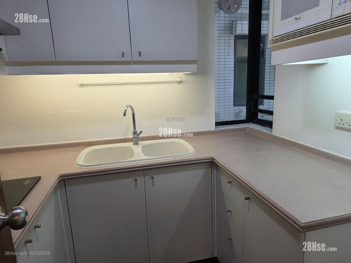 新都城 售盘 2 房 , 1 浴室 406 平方尺