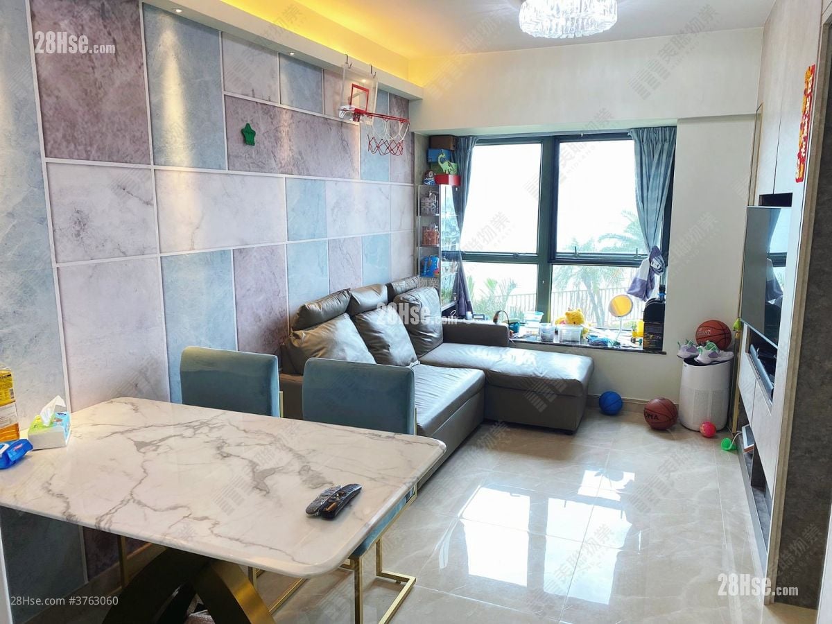 Island Resort Sell 2 Bathrooms 596 ft²