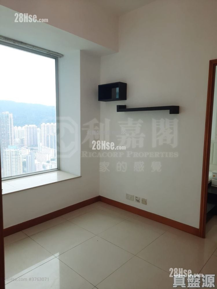 Indihome Sell 1 Bedroom , 1 Bathroom 312 ft²