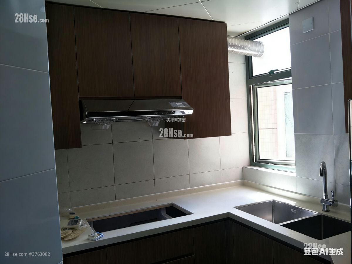 Island Resort Sell 3 Bedrooms , 2 Bathrooms 733 ft²