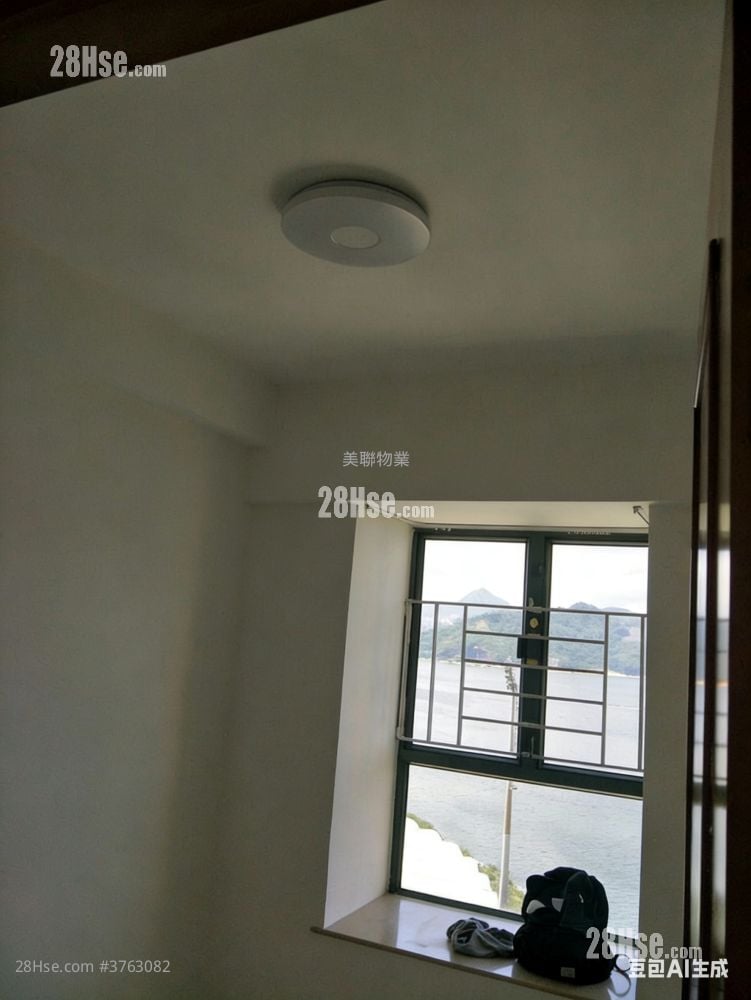 Island Resort Sell 3 Bedrooms , 2 Bathrooms 733 ft²