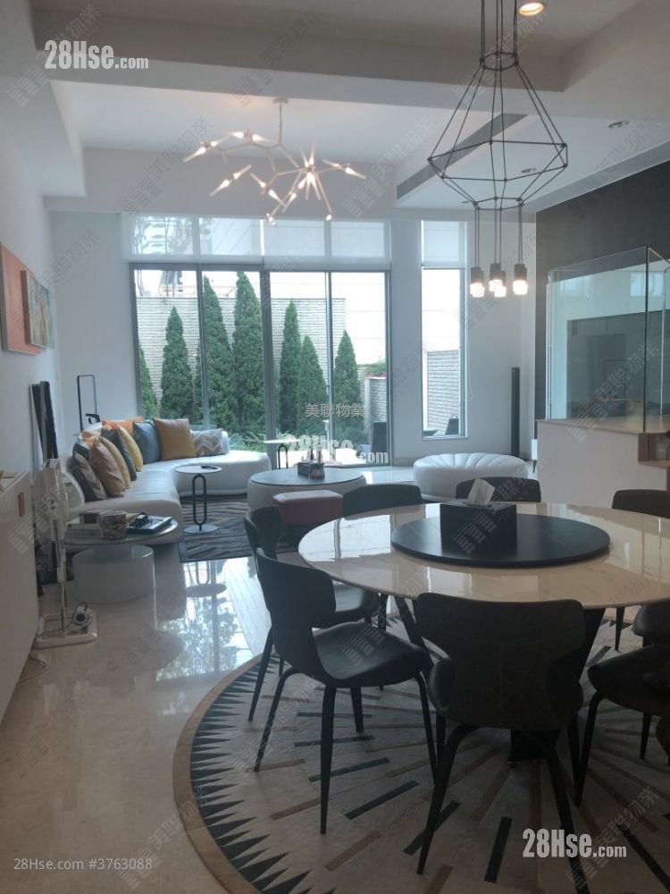 Phase I Of Park Villa Sell 5+ Bedrooms , 5+ Bathrooms 3,484 ft²