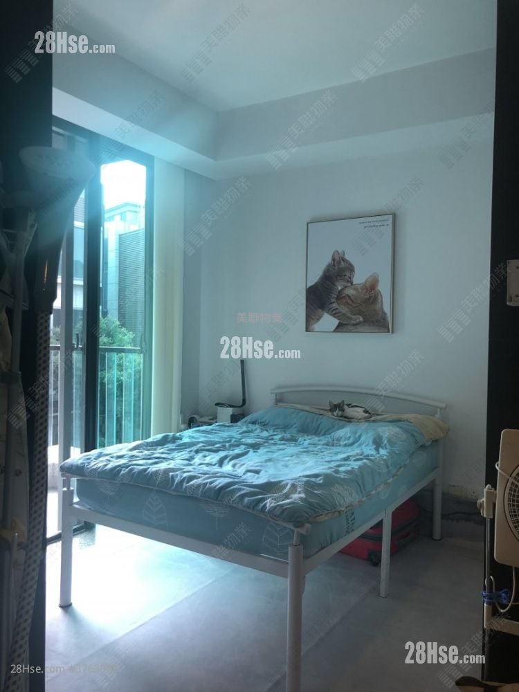 Phase I Of Park Villa Sell 5+ Bedrooms , 5+ Bathrooms 3,484 ft²