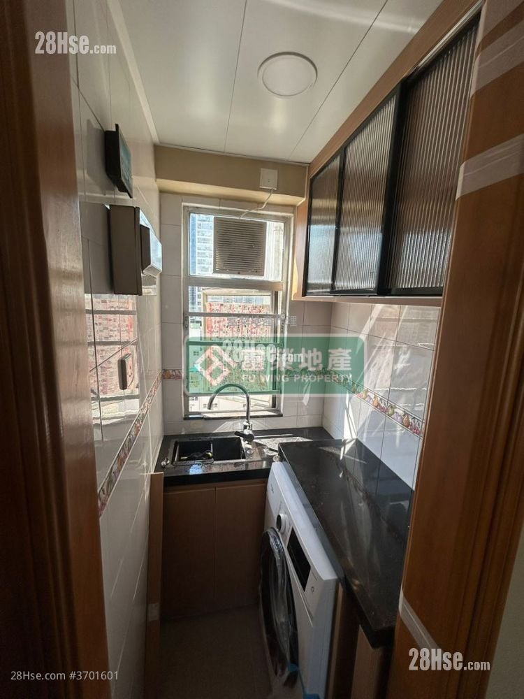 Konwall Court Sell 1 Bedroom , 1 Bathroom 191 ft²