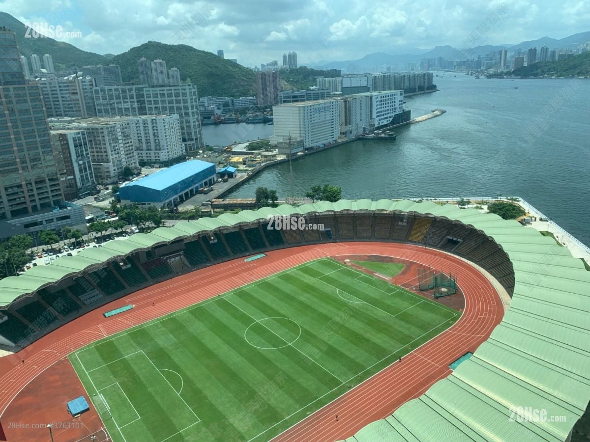 Island Resort Sell 3 Bedrooms , 2 Bathrooms 733 ft²