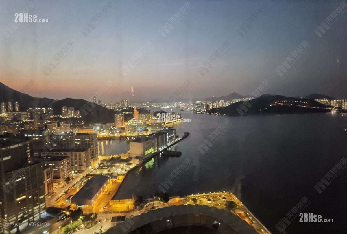 Island Resort Sell 3 Bedrooms , 2 Bathrooms 733 ft²