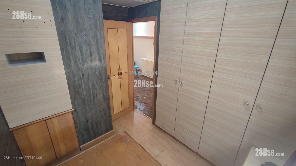 Apollo Building Rental 2 Bedrooms , 1 Bathroom 306 ft²