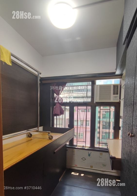 Apollo Building Rental 2 Bedrooms , 1 Bathroom 306 ft²