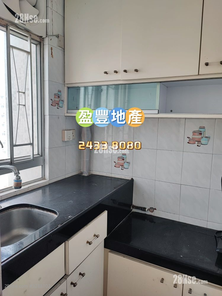 兆禧苑 租盤 2 房 , 1 浴室 363 平方呎