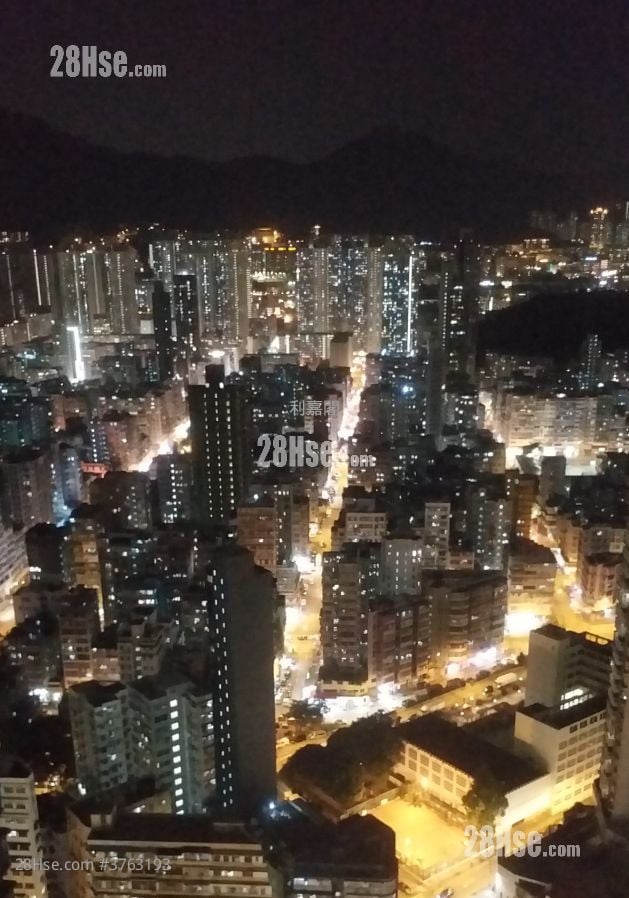 Metro Harbour View Sell 2 Bedrooms , 1 Bathroom 369 ft²