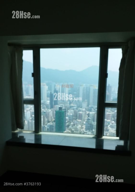 Metro Harbour View Sell 2 Bedrooms , 1 Bathroom 369 ft²