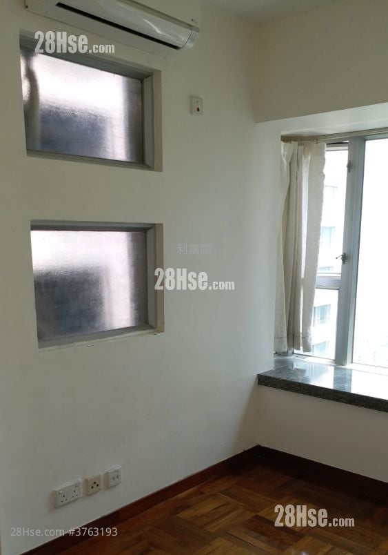 Metro Harbour View Sell 2 Bedrooms , 1 Bathroom 369 ft²