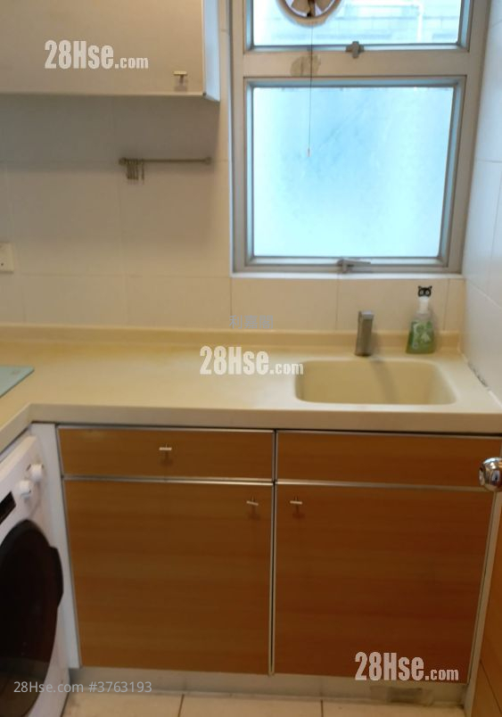 Metro Harbour View Sell 2 Bedrooms , 1 Bathroom 369 ft²